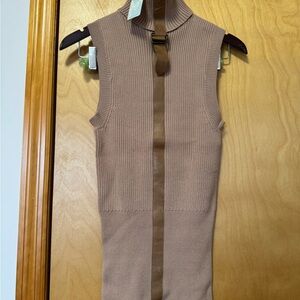 NWT Tracy Reese Tan Ribbed turtleneck top with cool Leather Detail